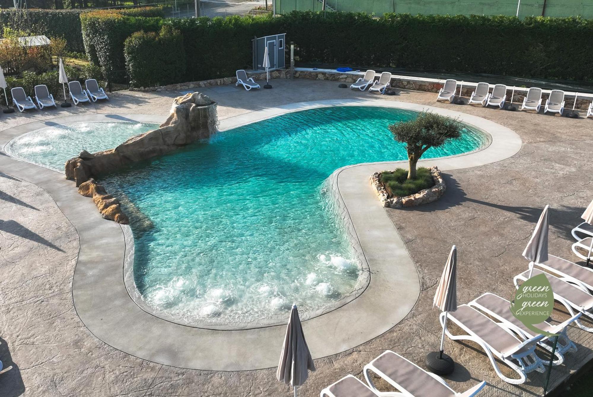 Agriturismo E Agricamping Le Nosare Valeggio sul Mincio Dış mekan fotoğraf