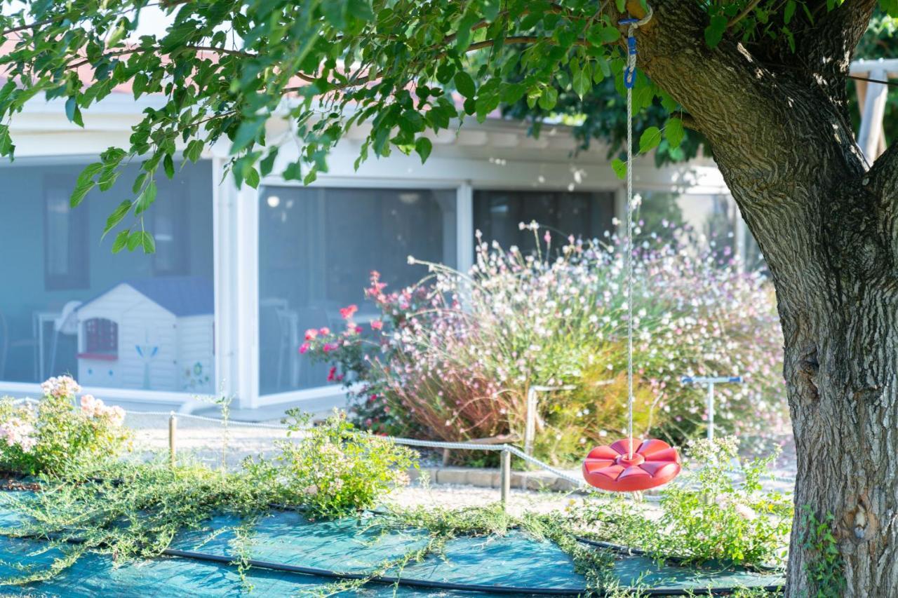Agriturismo E Agricamping Le Nosare Valeggio sul Mincio Dış mekan fotoğraf